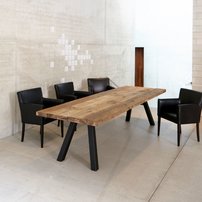 Jedálenský stôl BRADFORD | čierna 300 cm