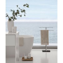 Váza CEOLA 25 cm | white